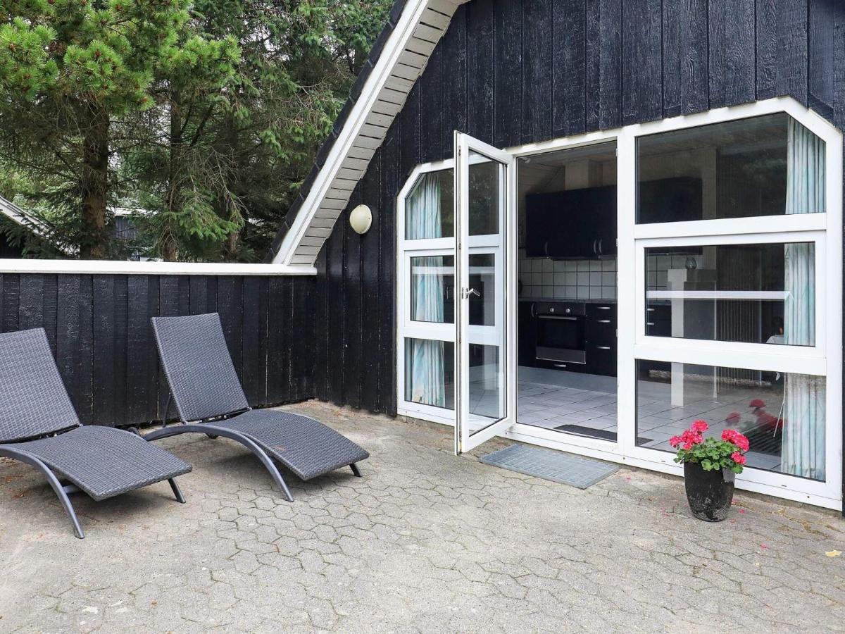 Holiday Home Blavand Cccv Exterior photo